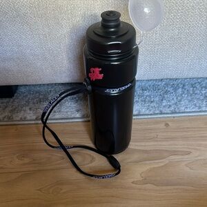 Off White Black Waterbottle